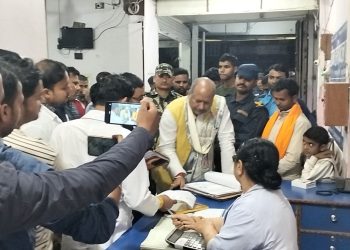 रौतहटको १० निजी अस्पतालमा मुख्यमन्त्री सिँहको अनुगमन, १० वटै अस्पताल बन्द गर्न निर्देशन