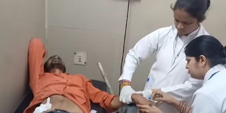 युट्युब भिडिओ हेरेर जब युवकले आफ्नै पेटको शल्यक्रिया गरेपछि