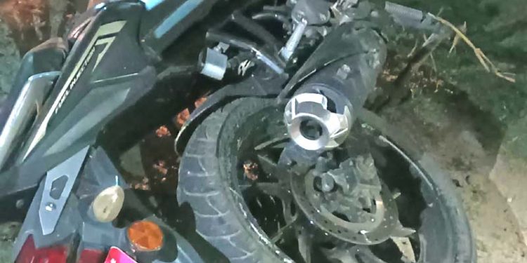 सप्तरी : आफै अनियन्त्रित भई मोटरसाइकल दुर्घटना हुँदा चालकको मृत्यु