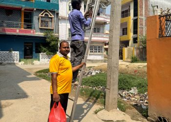 जनकपुरधाम वडा नं. १ मा राष्ट्रिय युवा संघका अध्यक्ष लव अधिकारीद्वारा ७० पिस बल्ब जडान, आगामी वडाध्यक्ष निर्वाचनमा उम्मेदवारीको तयारी