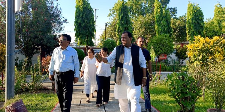 प्रदेशको गौरवको आयोजना : विद्युतिय शवदाह गृह निर्माण स्थलको निरिक्षण