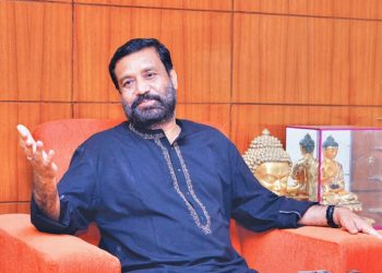 नेपाली कांग्रेसका नेता विमलेन्द्र निधिको पहलमा जनकपुरधामले पाएको योजनाले युवामा उत्साह