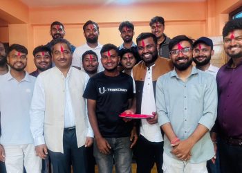 आइटी आर्मीको चौथो स्थापना दिवसः मठमन्दिर सरसफाई, भक्तजनलाई जुस वितरणदेखि दिपप्रज्वलनसम्म