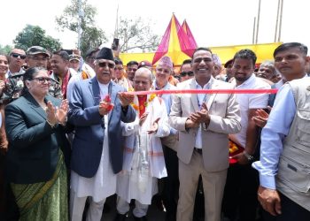 प्रधानमन्त्रीद्वारा मटिहानीको पुल र प्रसूति गृह भवनको उद्घाटन