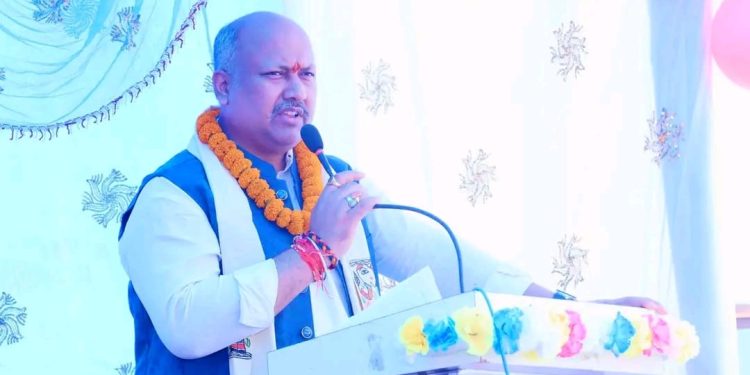 मधेश प्रदेशमा स्वास्थ्य क्षेत्रको सुधारमा सबैको सहयोग आवश्यक : मुख्यमन्त्री सतिशकुमार सिंह