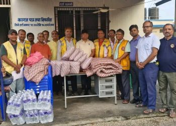 जिल्ला ट्राफिक प्रहरी कार्यालय धनुषालाई लायन्स तथा लियो क्लबको सहयोग