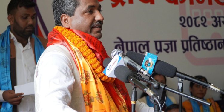 जनसंघर्षलाई निर्वाचनसँग जोड्न पार्टी-पँक्तिलाई प्रभु साहको निर्देशन