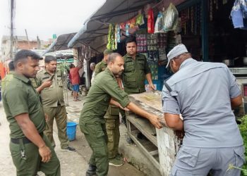 जनकपुरधाममा अव्यवस्थित फुटपाथ खाली गर्ने अभियान सुरु