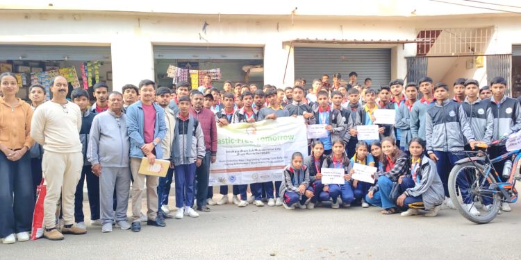 जनकपुरधाममा प्लास्टिक प्रदूषणबिरुद्ध साइकल र्‍्याली सम्पन्न