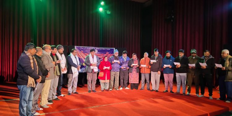 जनकपुरधाममा मिनापको नवनिर्वाचित कार्यसमितिद्वारा शपथ ग्रहण तथा पद हस्तान्तरण कार्यक्रम सम्पन्न