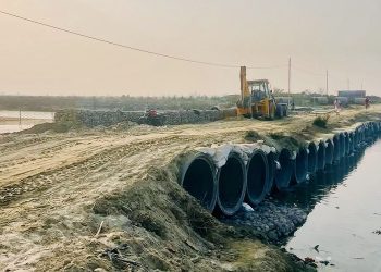 सिरहा र धनुषा सिमानामा पर्ने कमला नदीमा अस्थायी ‘डाइभर्सन’