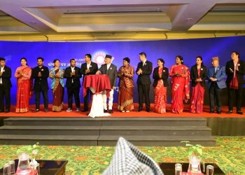 एमाले घोषणापत्र : श्रमिकको न्यूनतम पारिश्रमिक २५ हजार पुर्‍याइने