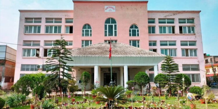 सब इन्जिनियर हत्या घटनाः सर्लाही जिल्ला अदालतको सेवा अवरुद्ध
