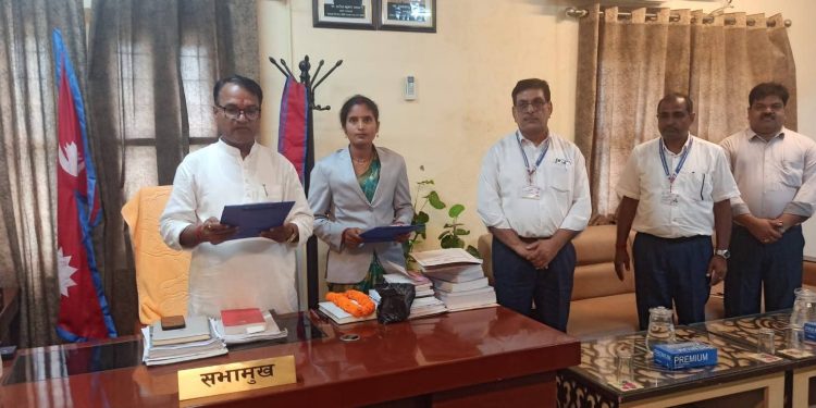 राप्रपा नेपालबाट सरिता ठाकुरले लिइन् मधेश प्रदेशसभा सदस्य पदको शपथ