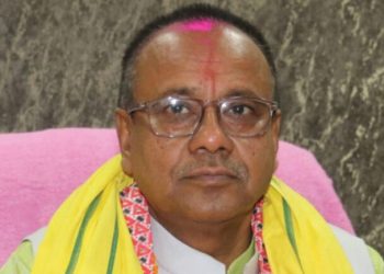 ओली-गगनबीच सहमति : मधेसको मुख्यमन्त्री यादवलाई एमालेले पनि विश्वासको मत दिने