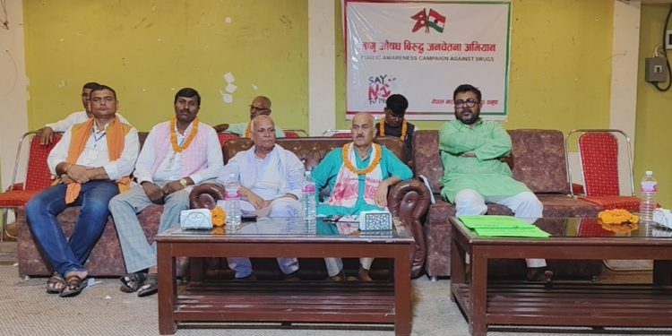 मधेसमा मदिरा र गुटखा पूर्ण प्रतिबन्ध गर्न पूर्वमन्त्री महेन्द्र यादवको माग