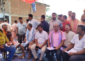 वैकल्पिक व्यवस्था बिना बजार खाली गराउन खोजिएपछि फलफूल तथा तरकारी व्यवसायी आन्दोलित