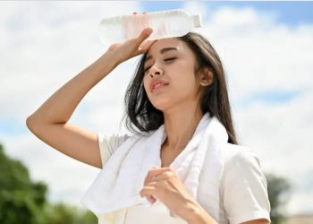 गर्मिमा छाला जाेगाउने घरेलु उपाय, जाे सबैभन्दा सस्ताे छ