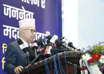 झलनाथलाई माधव नेपालको जवाफ, ‘भावनाको कुराले एकता हुदैँन्’
