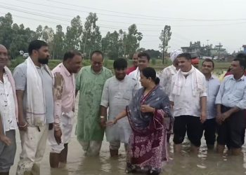 असार १५ मा रौतहटमा धान रोप्दै राष्ट्रिय धान दिवस मनाइयो