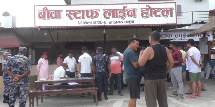 धनुषामा होटल र किराना पसलमा अनुगमन, मापदण्ड उल्लङ्घन गर्ने होटललाई २५ हजार रुपैयाँ जरिवाना