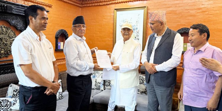 प्रदेशमा भागवन्डाः एमालेले ३ प्रदेश लिदाँ नेकपाले २ प्रदेशको नेतृत्व गर्ने
