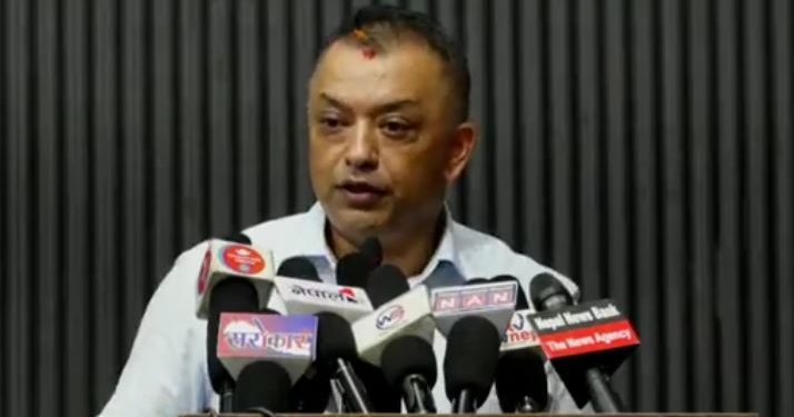 गगन थापाको टिप्पणीः सरकार ‘लाइफ’मा भन्दा ‘लाइक’ मा बढी खुसी देखियो’