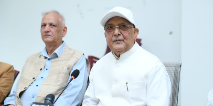 सरकार उम्लिएको दूध जस्तै हो, धेरै बेर टिक्दैनः केपी ओली