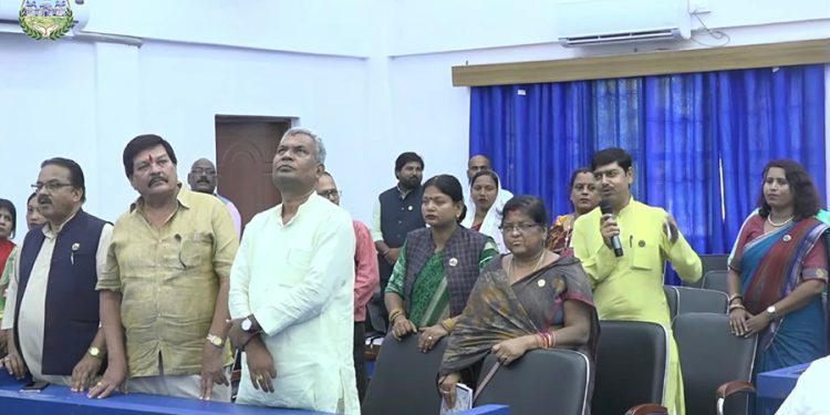 मधेस प्रदेशसभाको बैठक प्रतिपक्षको अवरोधका कारण स्थगित