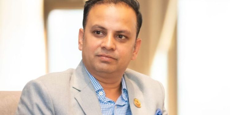 मिडियामा राज्यले आतंक मच्चाएको मनिष झाको आरोप
