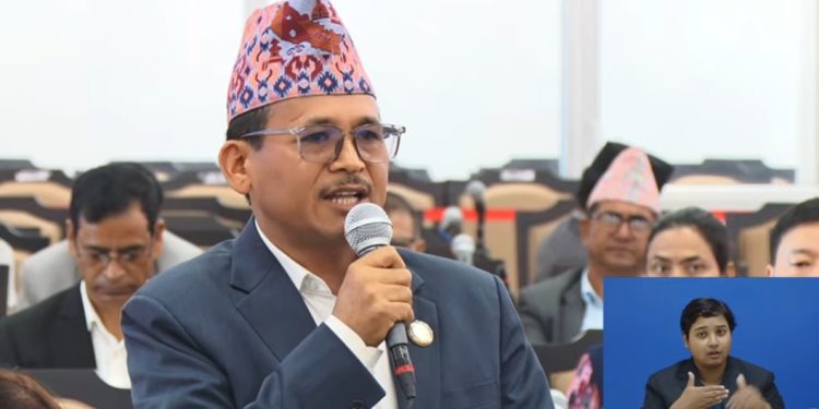 मिडिया हाउस अगाडी गाडी राखेकोमा एमाले र नेकपाको संसदमा बिरोध