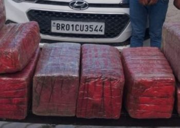 पर्सामा १०२ केजी गाजाँसहित भारतीय नागरिक पक्राउ