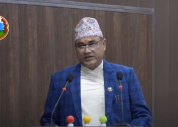 सुदुरपश्चिम सरकारमा किचलो, मुख्यमन्त्रीद्दारा एमालेका ४ मन्त्री बर्खास्त
