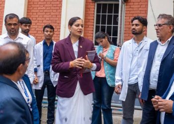 सरकारी आयुर्वेद औषधिको उत्पादन बढाउन स्वास्थ्यमन्त्री मेहताको जोड