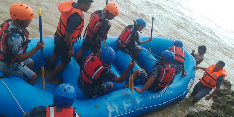 लाल बकैया नदीमा नुहाउने क्रममा तीन बालबालिका बेपत्ता, सुरक्षाकर्मीद्वारा खोजी जारी