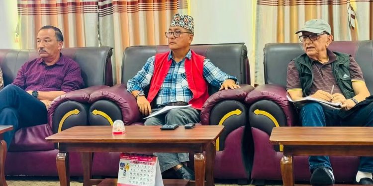 पार्टीमा ‘म नै पार्टी हुँ र मैले भनेकै हुनुपर्छ’ भन्ने अधिनायकवादी सोच हावीः कमल थापा