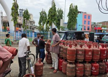 जनकपुरधाममा ग्यास अभावबारे वास्तविकता अवस्था बुझ्न अनुगमन