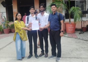 जनकपुरधाममा युवालक्षित बजेट र कार्यक्रमको विवरण माग्दै युवाहरुले दर्ता गरे निवेदन