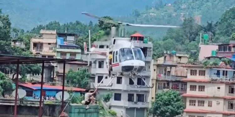 रसुवा बाढीः खोज तथा उद्धारमा १२ हेलिकोप्टर परिचालन