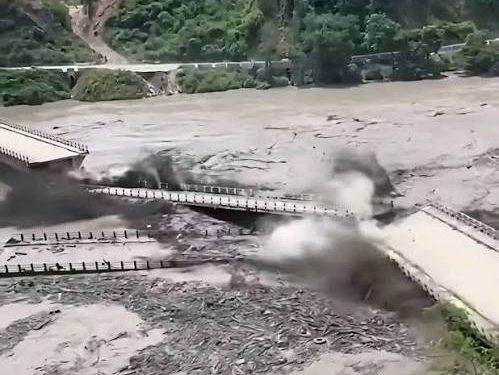 भोटेकाशी बाढीमा परि कर्णालीका दुईको मृत्यू, अझै २४८ सम्पर्कविहीन