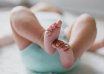 अमेरिकी नागरिकता पाउन धनी चिनियाँ दम्पतीहरू सरोगेसीतर्फ आकर्षित