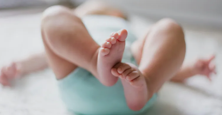 अमेरिकी नागरिकता पाउन धनी चिनियाँ दम्पतीहरू सरोगेसीतर्फ आकर्षित