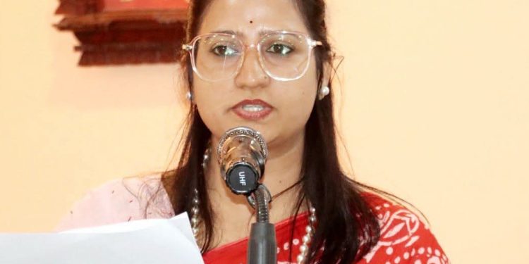 आस्था बोकेर आउने महिलालाई असहजता : जनकपुरका पवित्र पोखरीमा चेन्जिङ रुम र सुरक्षित स्नानघाट कहिले