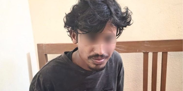 गोली फायर गरी लागूऔषधसहित एक पक्राउ