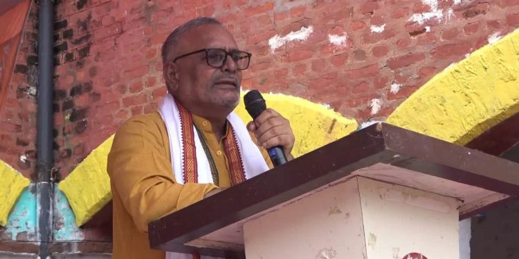 गगन थापालाई ‘गैंग्सटर’ भन्नेहरूप्रति रामसरोज यादवको टिप्पणी ‘विनाशकाले विपरीत बुद्धि’