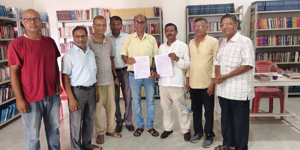 जनकपुरधाममा ई–लाईब्रेरी सञ्चालन सम्बन्धी लायन्स क्लब र मैथिली विकास कोषबीच सम्झौता