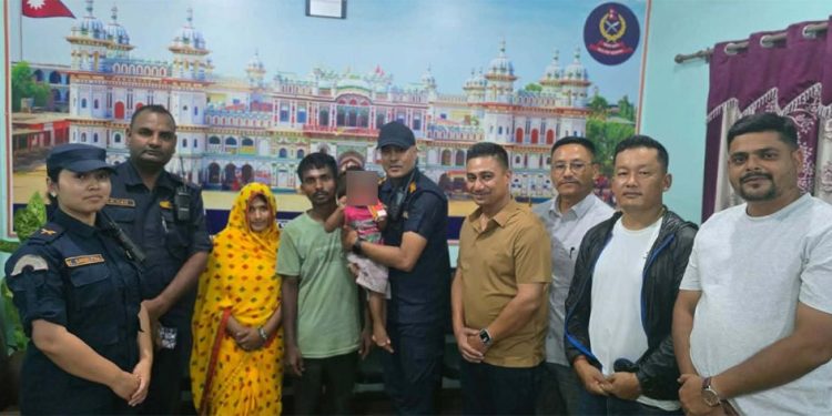 धनुषामा ११ दिनपछि १५ महिने बालक सिधान्तको सकुशल उद्धार, एक महिला पक्राउ