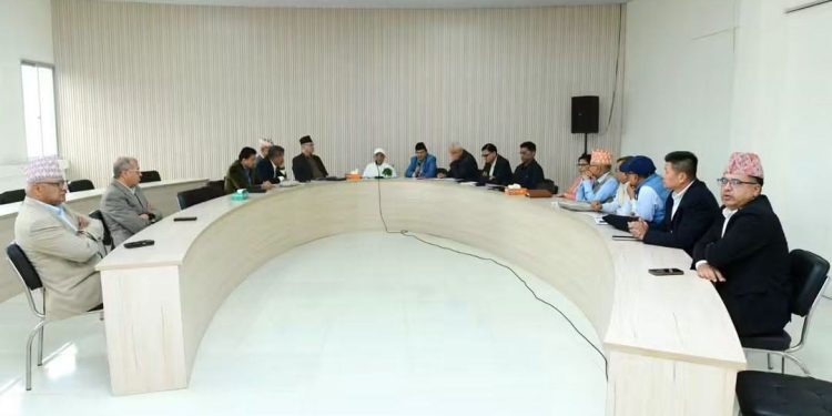 सुरु भयो एमाले सचिवालय बैठक, केन्द्रीय कमिटी बैठक आजै सकिने