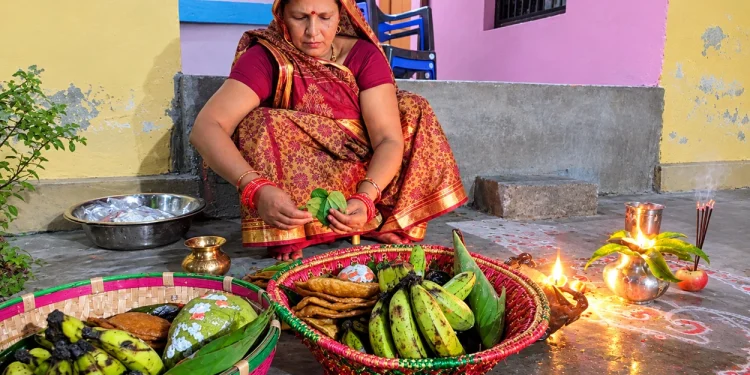 मिथिलाञ्चलमा क्षेत्रमा आज चौठ चन्द्र (चौरचन) पर्व मनाइँदै
