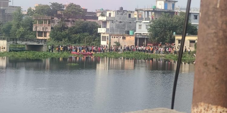 बरहवा तालमा हाम फालेका गौरका अजयको शव भेटियो